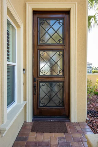 a view of entrance door of the house