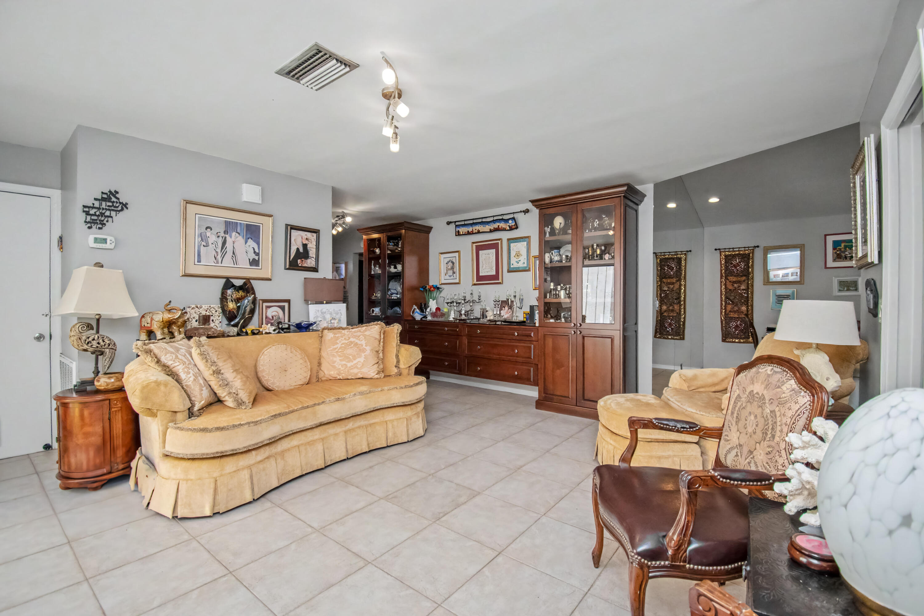 7678 Solimar Circle Boca Raton, FL 33433 - Photo 6 of 33 59153AF2-FA37-4E3C-BD8C-B0657EC1326B