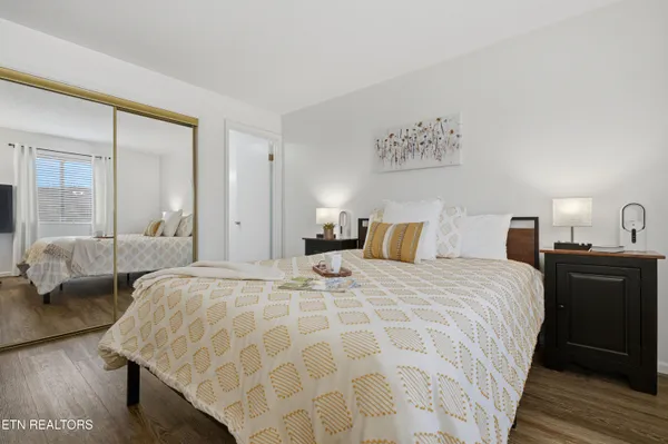 $390,000 | 616 Turkey Nest Road, Unit 209, Gatlinburg, TN 37738