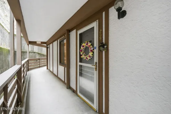 $390,000 | 616 Turkey Nest Road, Unit 209, Gatlinburg, TN 37738