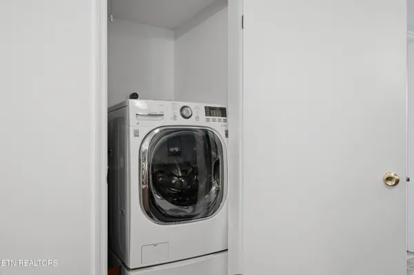 $390,000 | 616 Turkey Nest Road, Unit 209, Gatlinburg, TN 37738