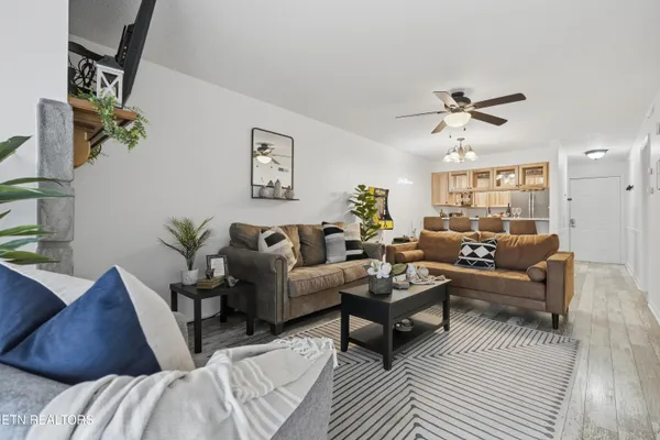 $390,000 | 616 Turkey Nest Road, Unit 209, Gatlinburg, TN 37738