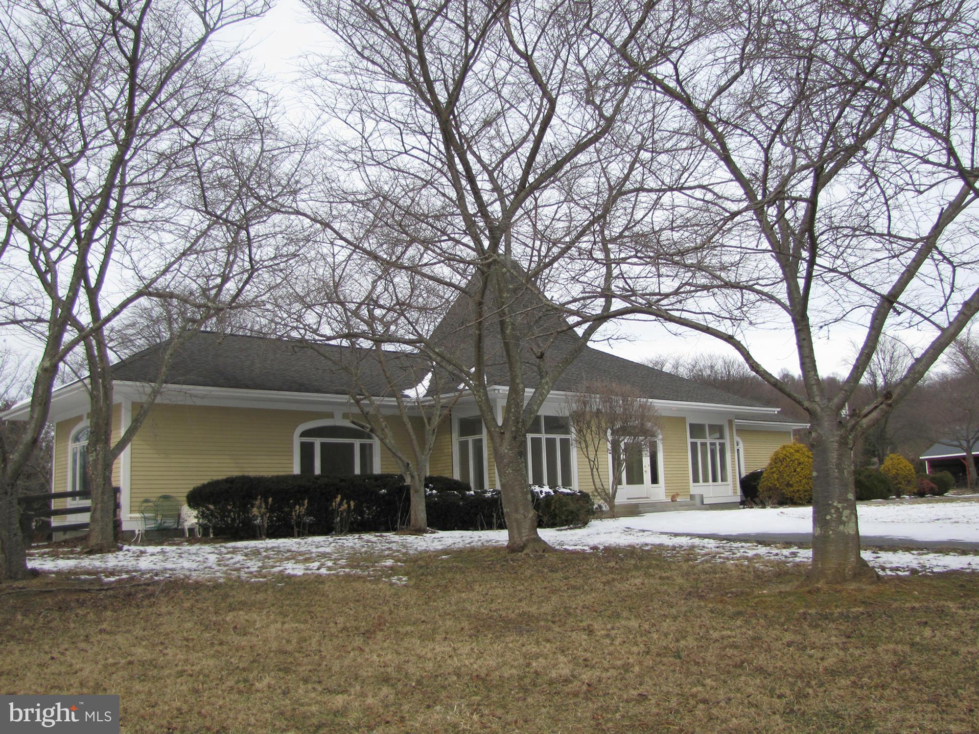 13491 Hume Road Hume, VA 22639 - Photo 1 of 30 Exterior (Front)