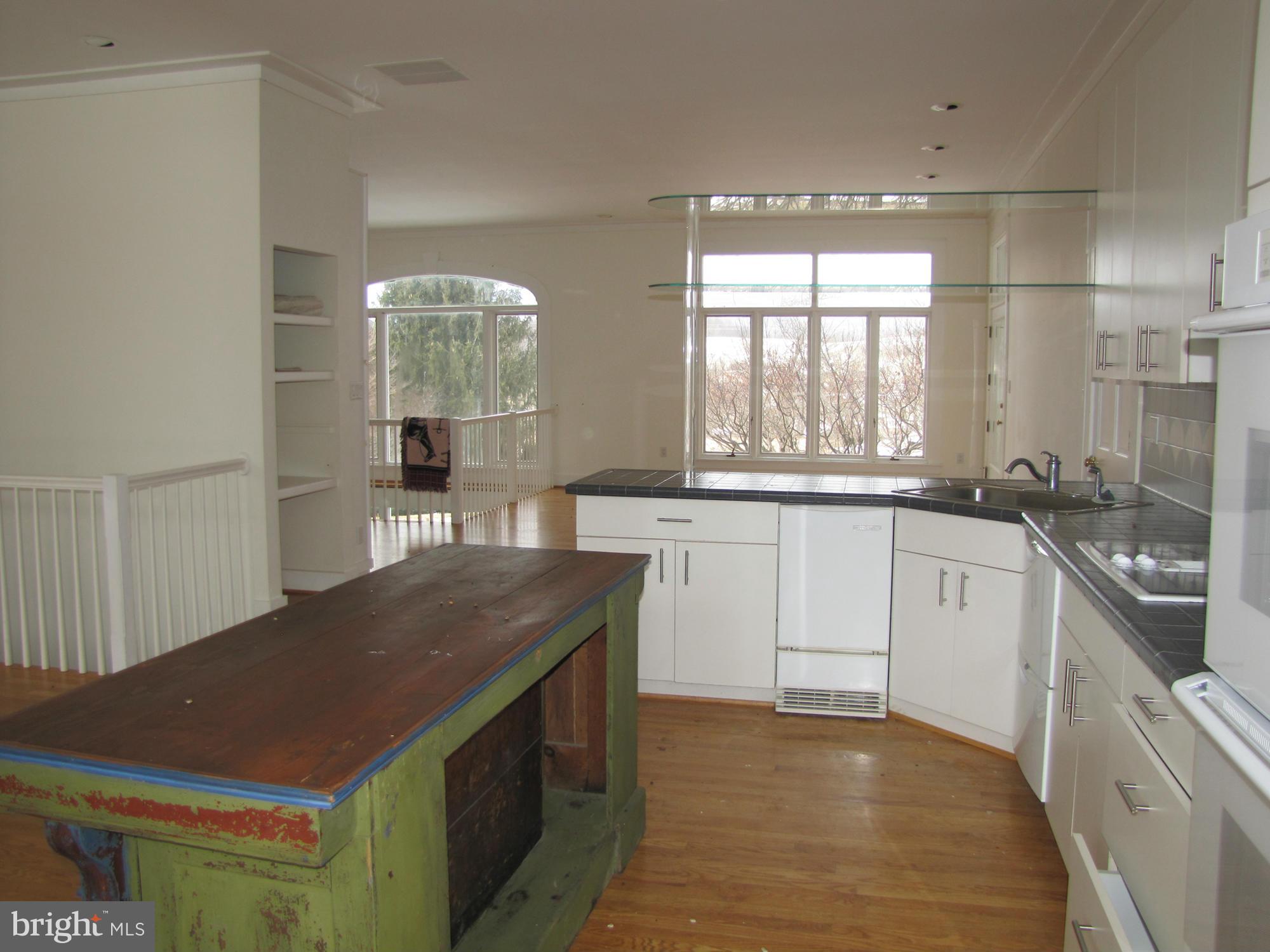 13491 Hume Road Hume, VA 22639 - Photo 6 of 30 Kitchen