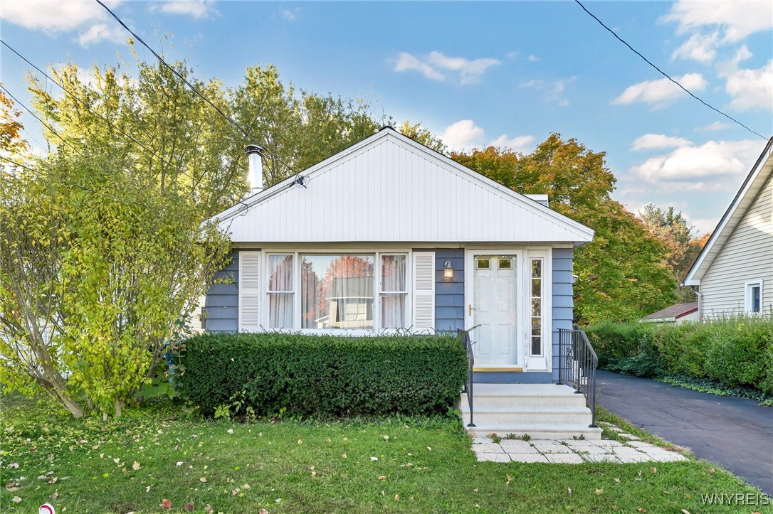 691 Beach Road Evans, NY 14006 - Photo 1 of 1 Gallery Image 1