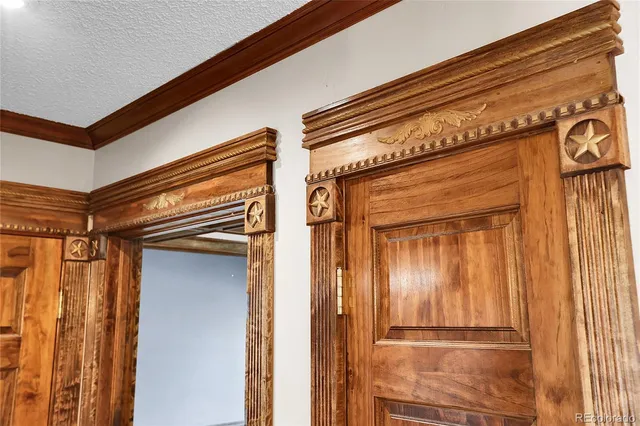 a view of an entryway