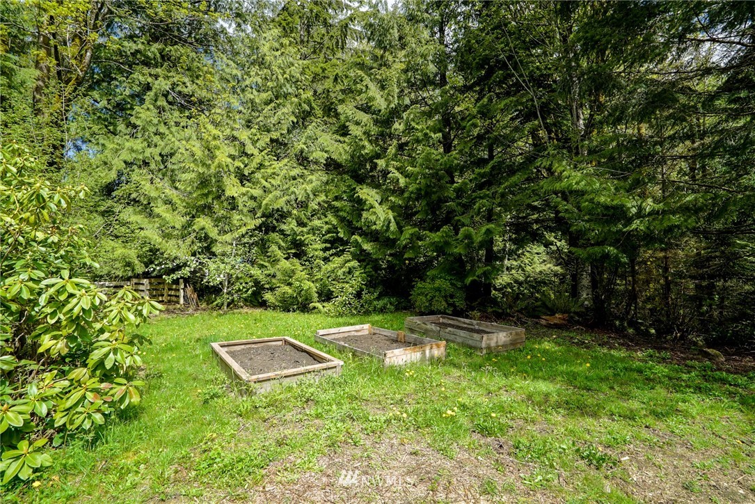 1956 Yew Street Road Bellingham, WA 98229 - Photo 21 of 25 Gallery Image 21