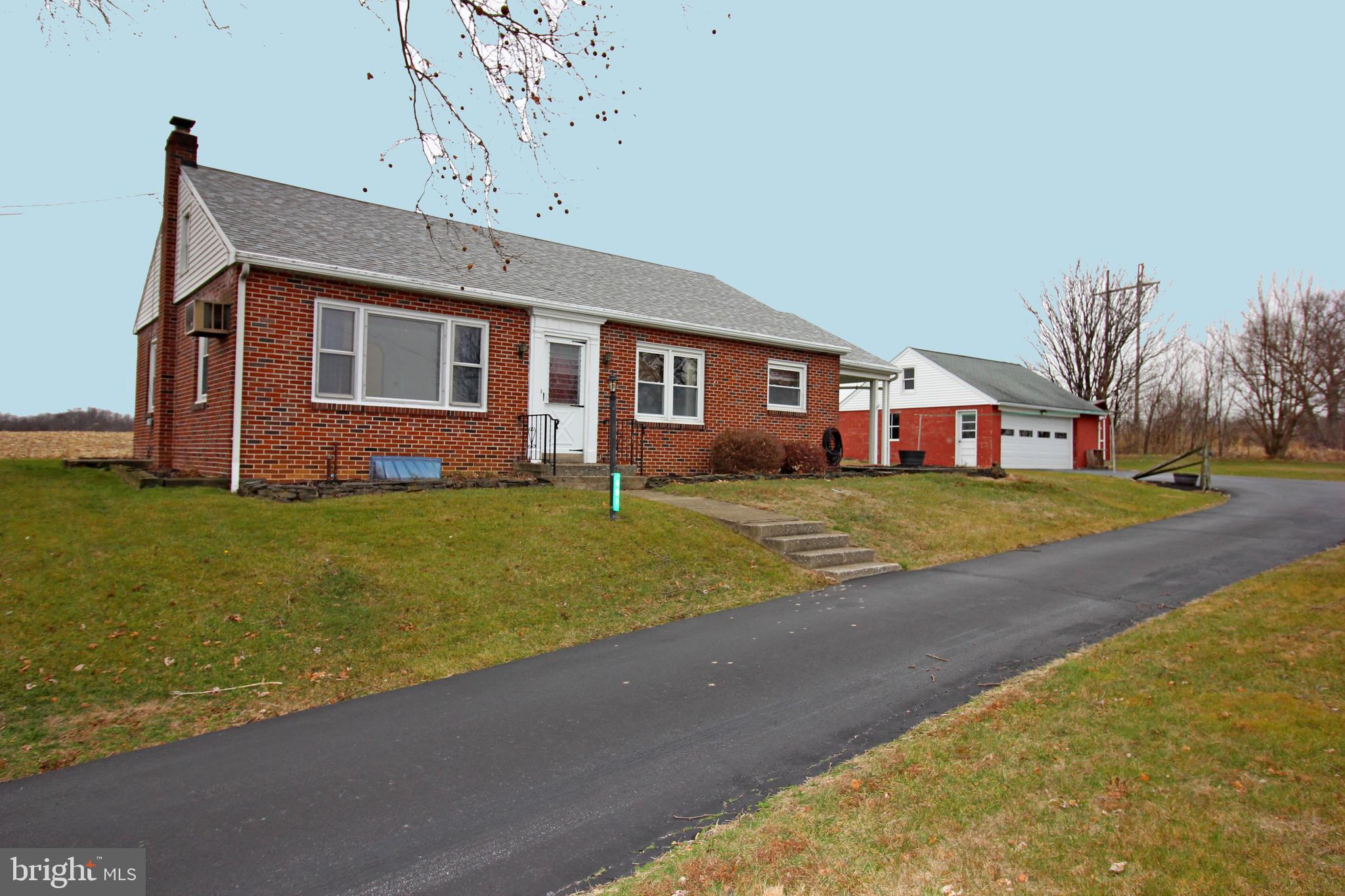601 Snyder Hill Road Lititz, PA 17543 - Photo 1 of 27