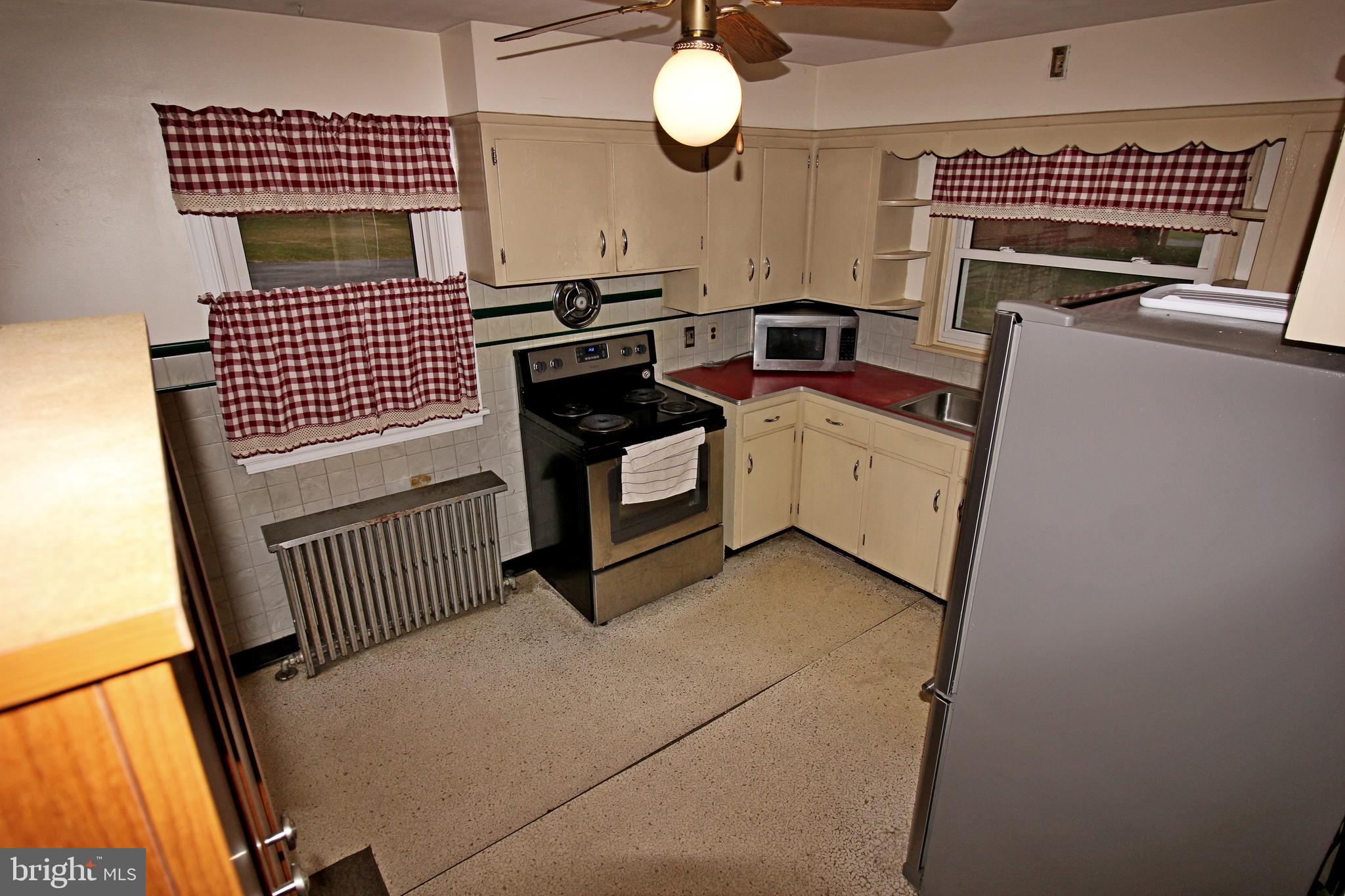 601 Snyder Hill Road Lititz, PA 17543 - Photo 12 of 27