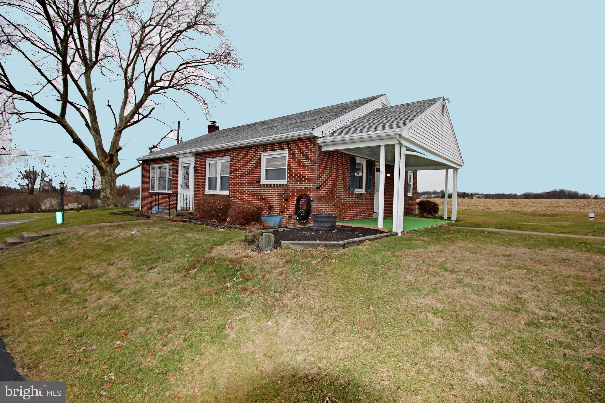 601 Snyder Hill Road Lititz, PA 17543 - Photo 4 of 27