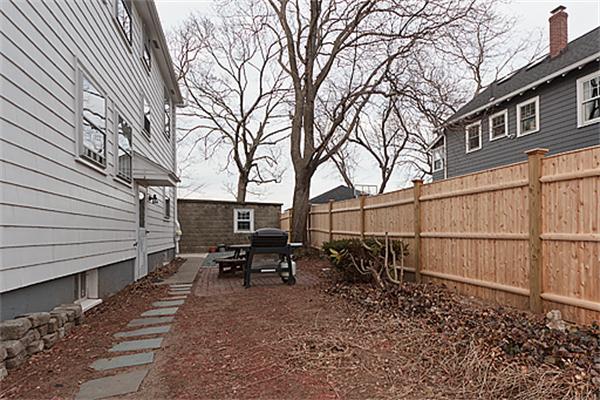 34 Foster Road, Unit 2 Belmont, MA 02478 - Photo 21 of 25 Gallery Image 21