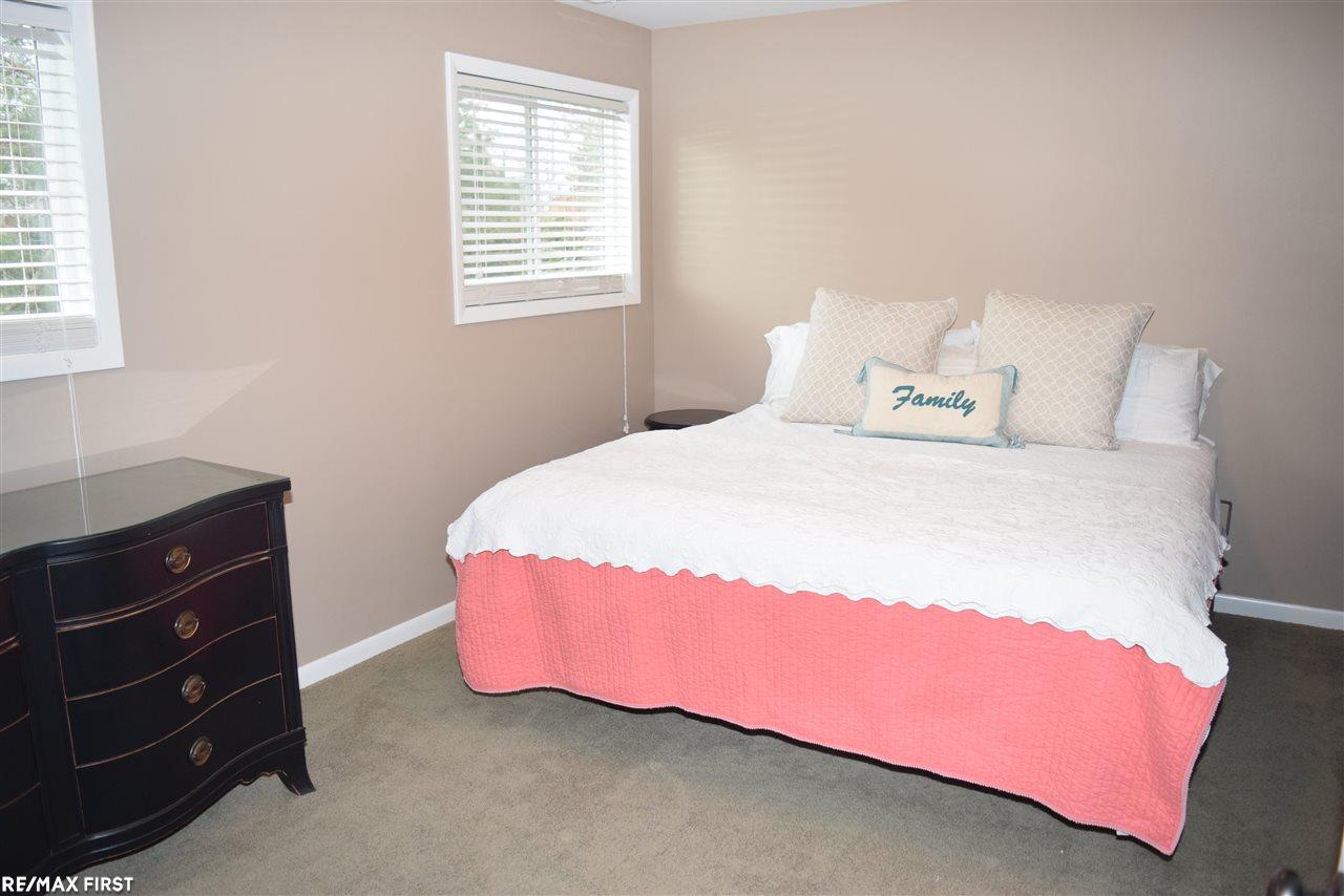 422 Barclay Road Grosse Pointe Farms, MI 48236 - Photo 28 of 41