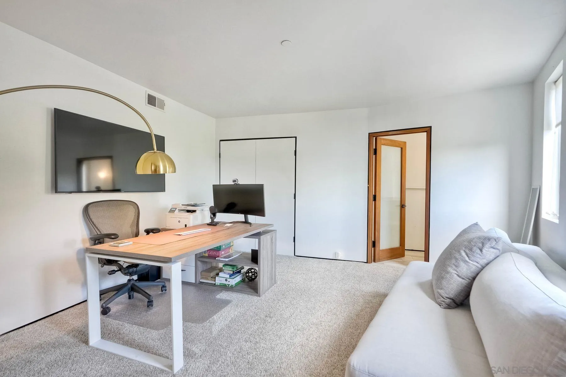 12911 Via Grimaldi Del Mar, CA 92014 - Photo 29 of 41 a bedroom with a workspace