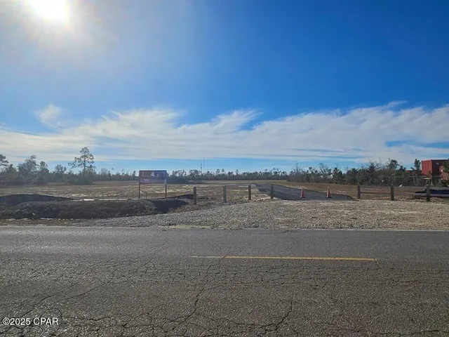 $3,700 | 2110 Industrial Drive, Panama City, FL 32405