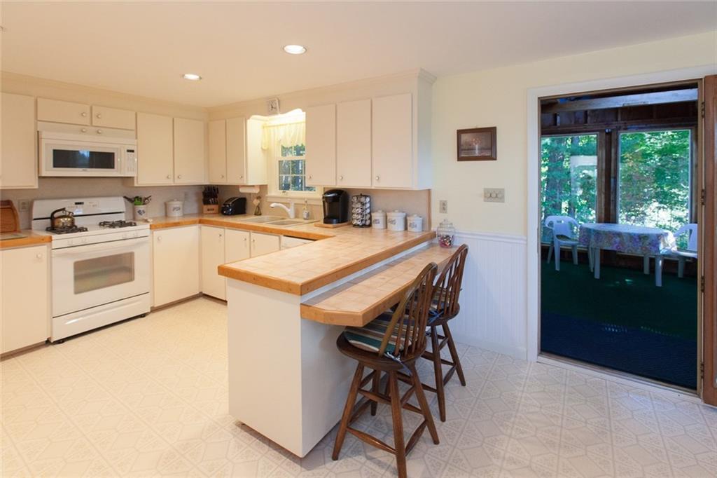 147 Payne Road Scarborough, ME 04074 - Photo 5 of 35 Photo