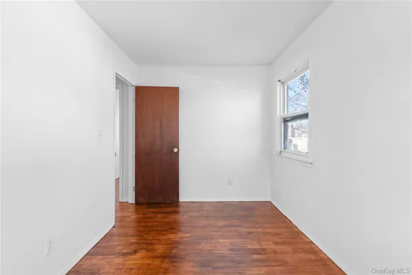 $655,000 | 345 41st Street, Copiague, NY 11726