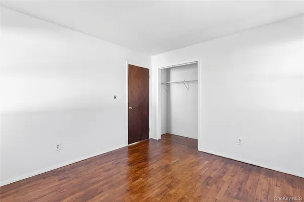 $655,000 | 345 41st Street, Copiague, NY 11726