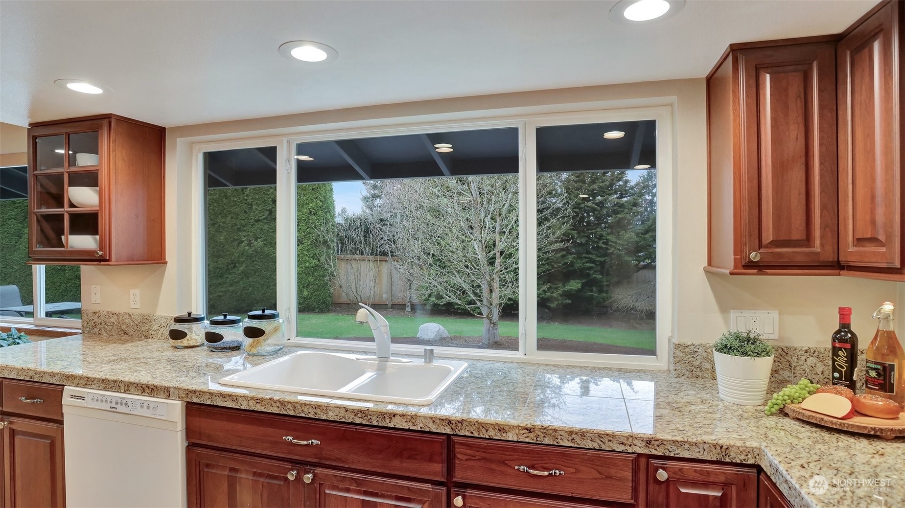 16315 145th Avenue Southeast Renton, WA 98058 - Photo 10 of 37 Gallery Image 10