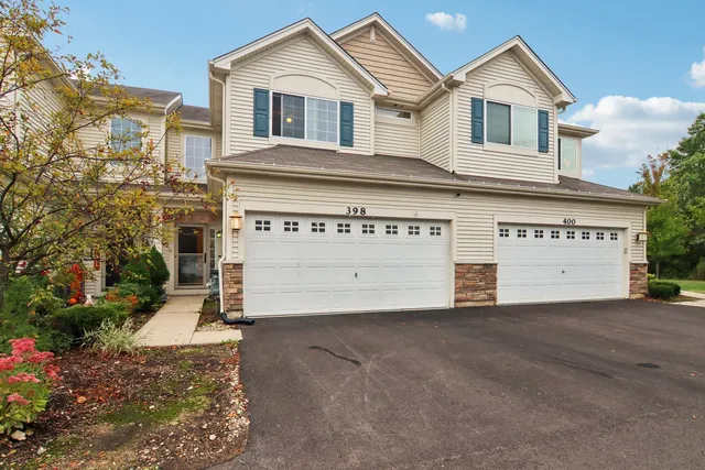 a view of a white house