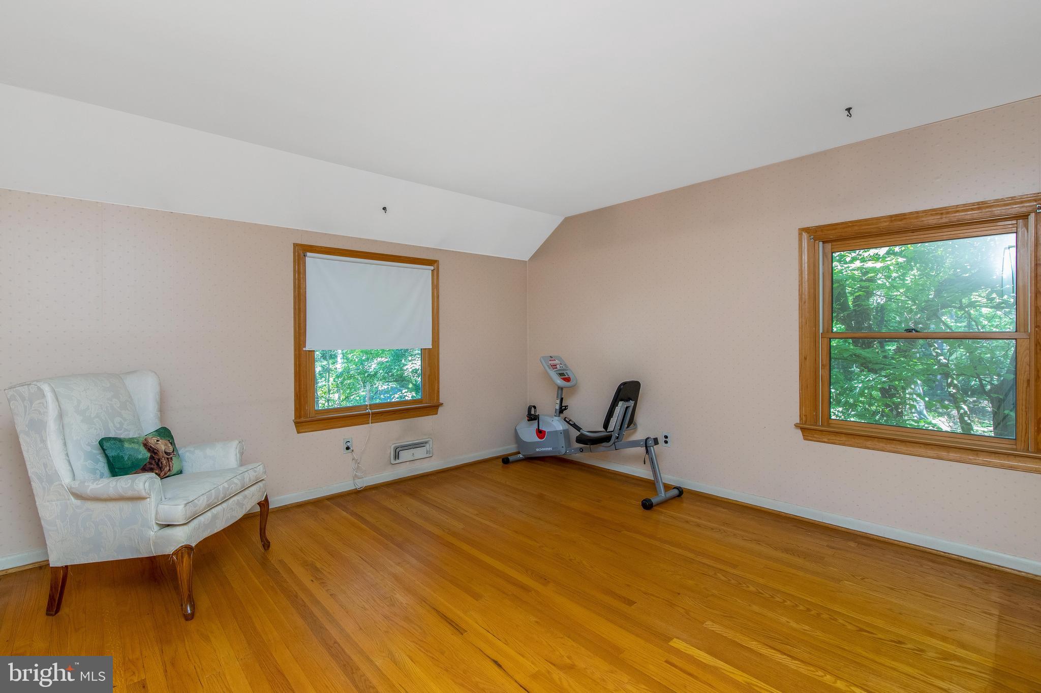 107 West Riding Road Cherry Hill, NJ 08003 - Photo 34 of 44 Bed 2 Hardwood