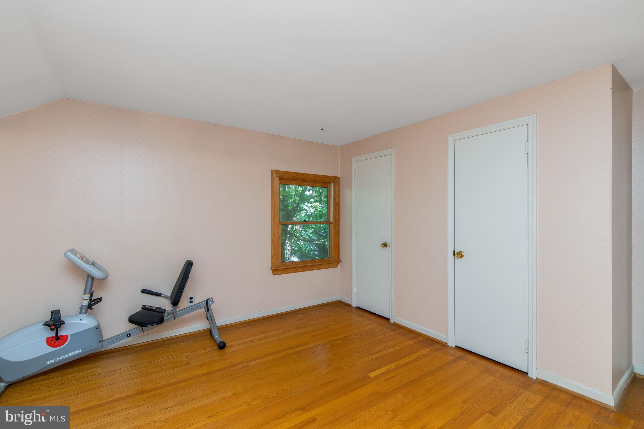 107 West Riding Road Cherry Hill, NJ 08003 - Photo 36 of 44 Bed 2 double closets