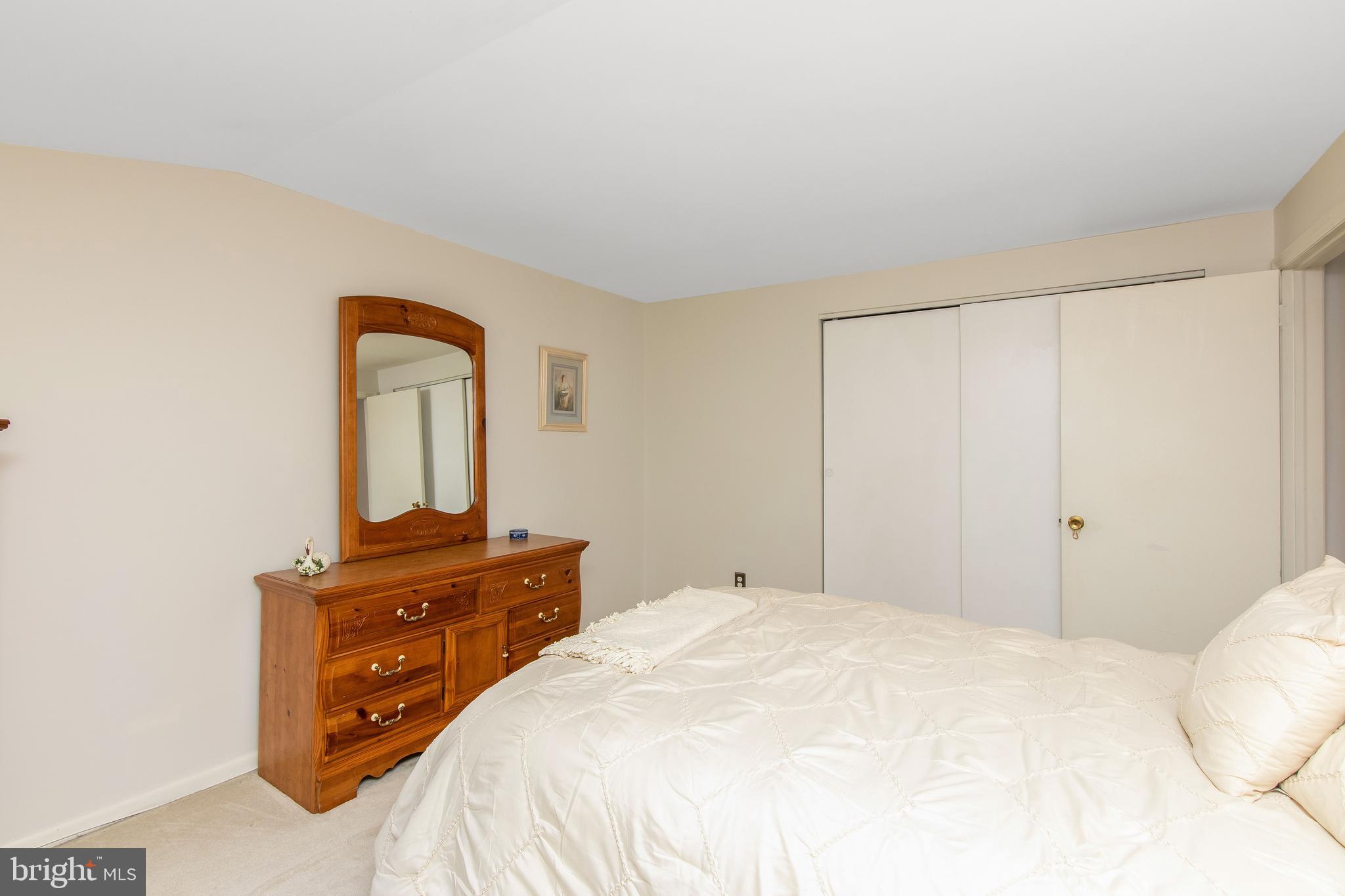 107 West Riding Road Cherry Hill, NJ 08003 - Photo 42 of 44 Bed 4, huge closet