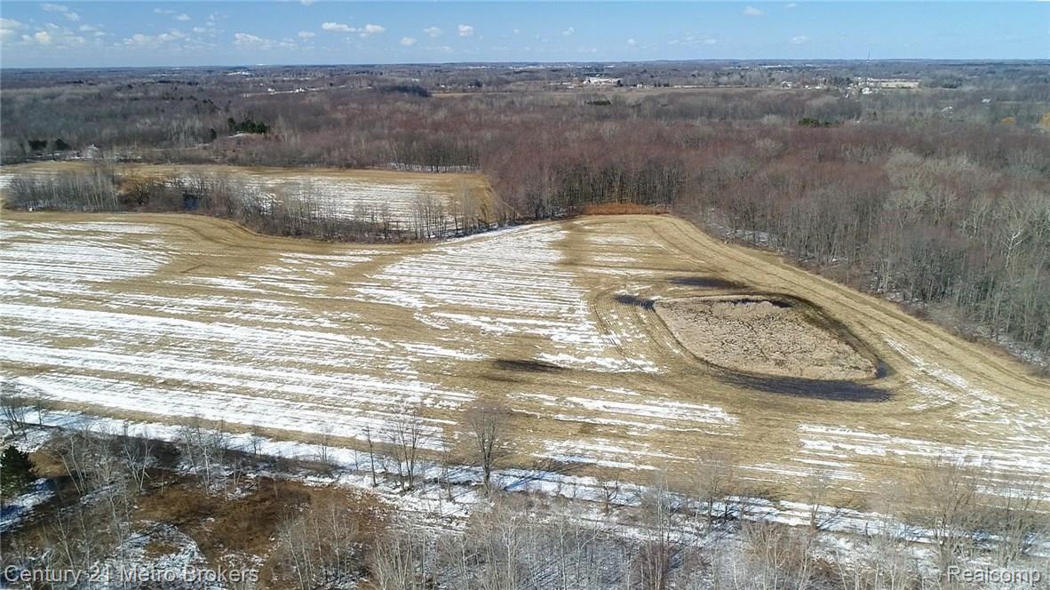 1634 Castle Road North Branch, MI 48461 - Photo 28 of 28 DJI_0006-2-1.jpg