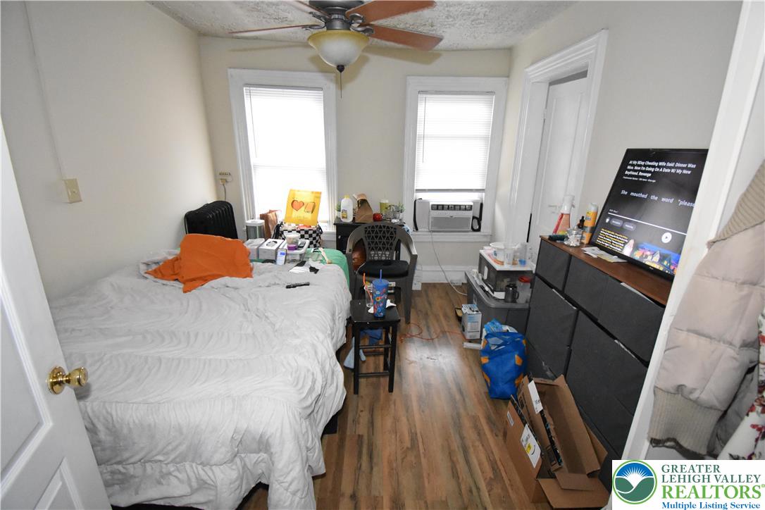 26 South 7th Street Easton, PA 18042 - Photo 13 of 16