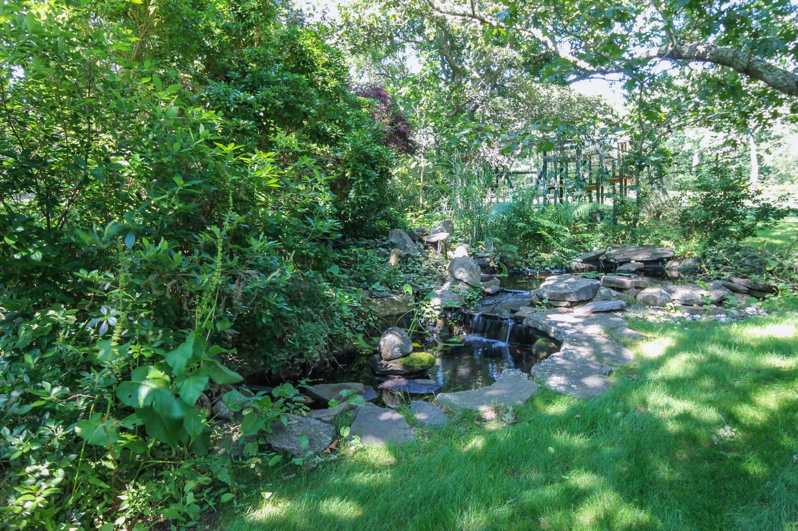 8 Jacob's Neck Road Edgartown, MA 02539 - Photo 12 of 32 Gallery Image 12