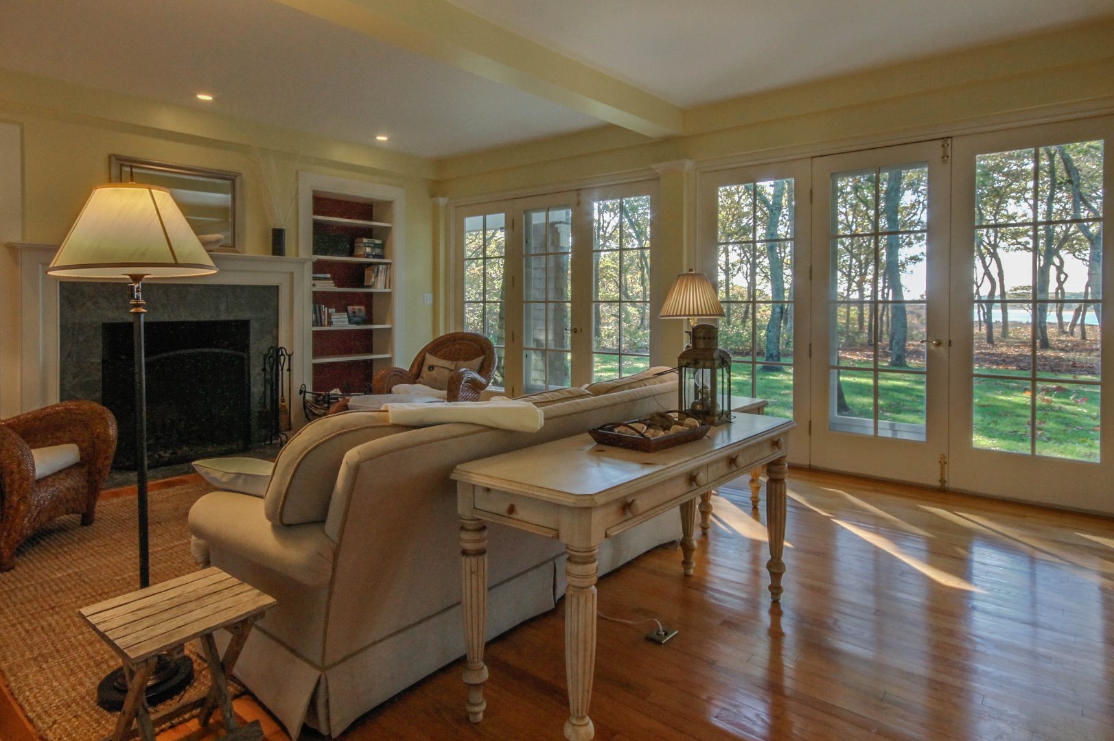 8 Jacob's Neck Road Edgartown, MA 02539 - Photo 14 of 32 Gallery Image 14