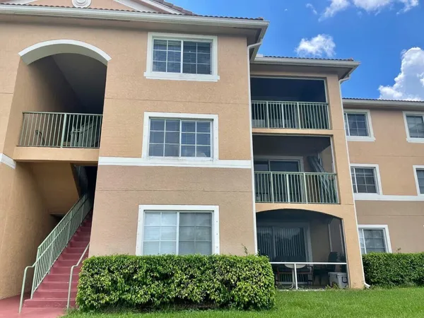 $240,000 | 3684 Northwest Mediterranean Lane, Unit 206, Jensen Beach, FL 34957