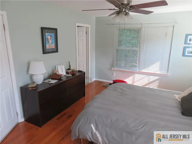 $3,200 | 601 Maplecrest Road, Edison, NJ 08820