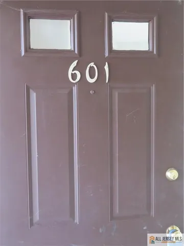 $3,200 | 601 Maplecrest Road, Edison, NJ 08820