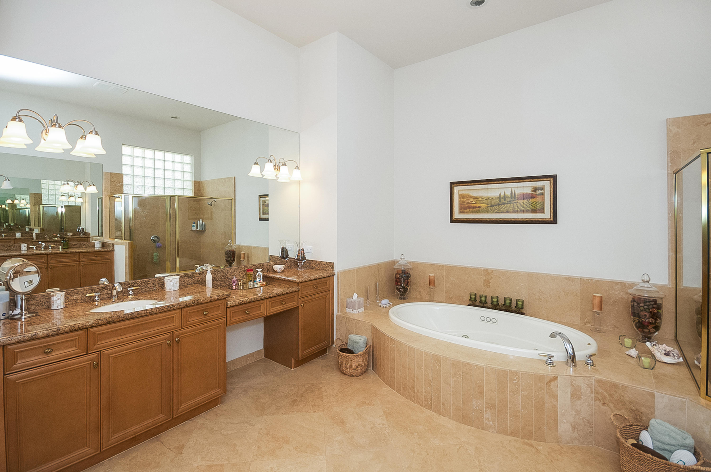 8173 Valhalla Drive Delray Beach, FL 33446 - Photo 19 of 59 MASTER BATH - DOUBLE SINK