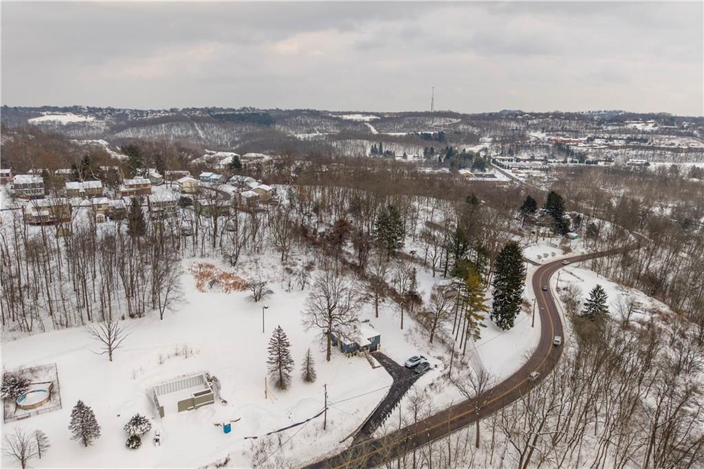 933 Boyce Road Bridgeville, PA 15017 - Photo 35 of 37