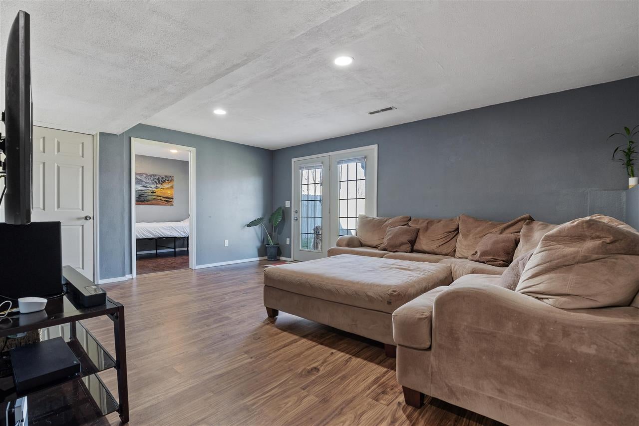 2295 Holiday Road Coralville, IA 52241 - Photo 18 of 23 Gallery Image 18