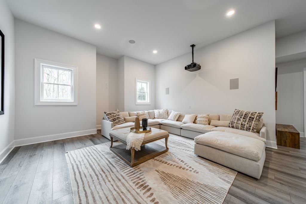 5720 Riverside Drive Atlanta, GA 30327 - Photo 27 of 33 Gallery Image 27