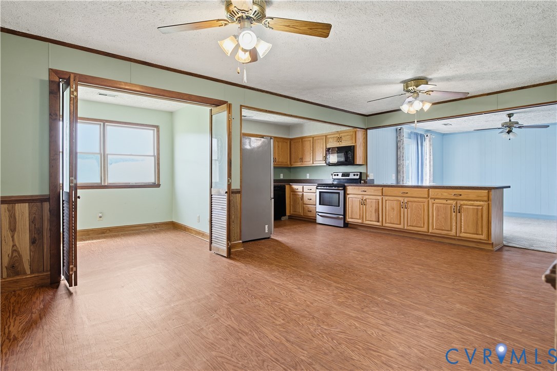 379 Piney Point Road Onemo, VA 23130 - Photo 9 of 44