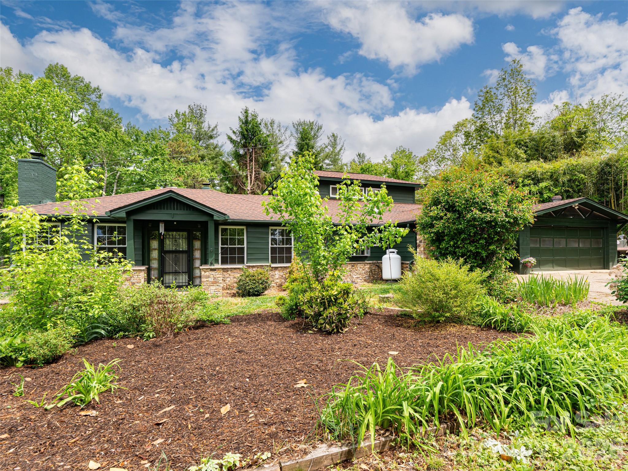 93 Clarks Chapel Road Weaverville, NC 28787 - Photo 2 of 47