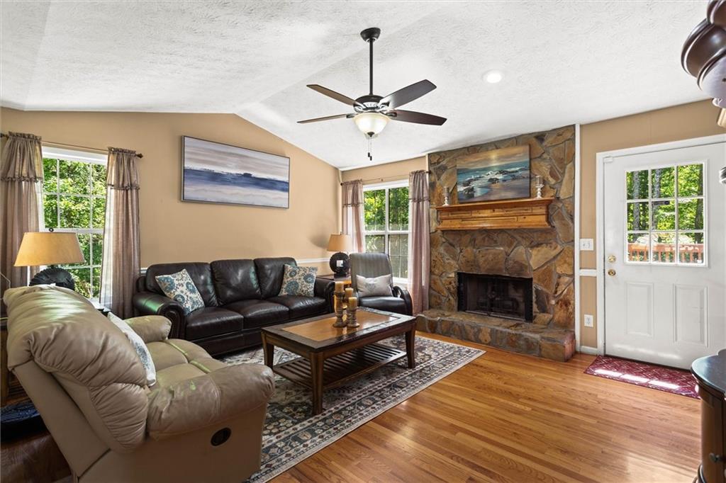 5310 Redfield Way Flowery Branch, GA 30542 - Photo 17 of 55