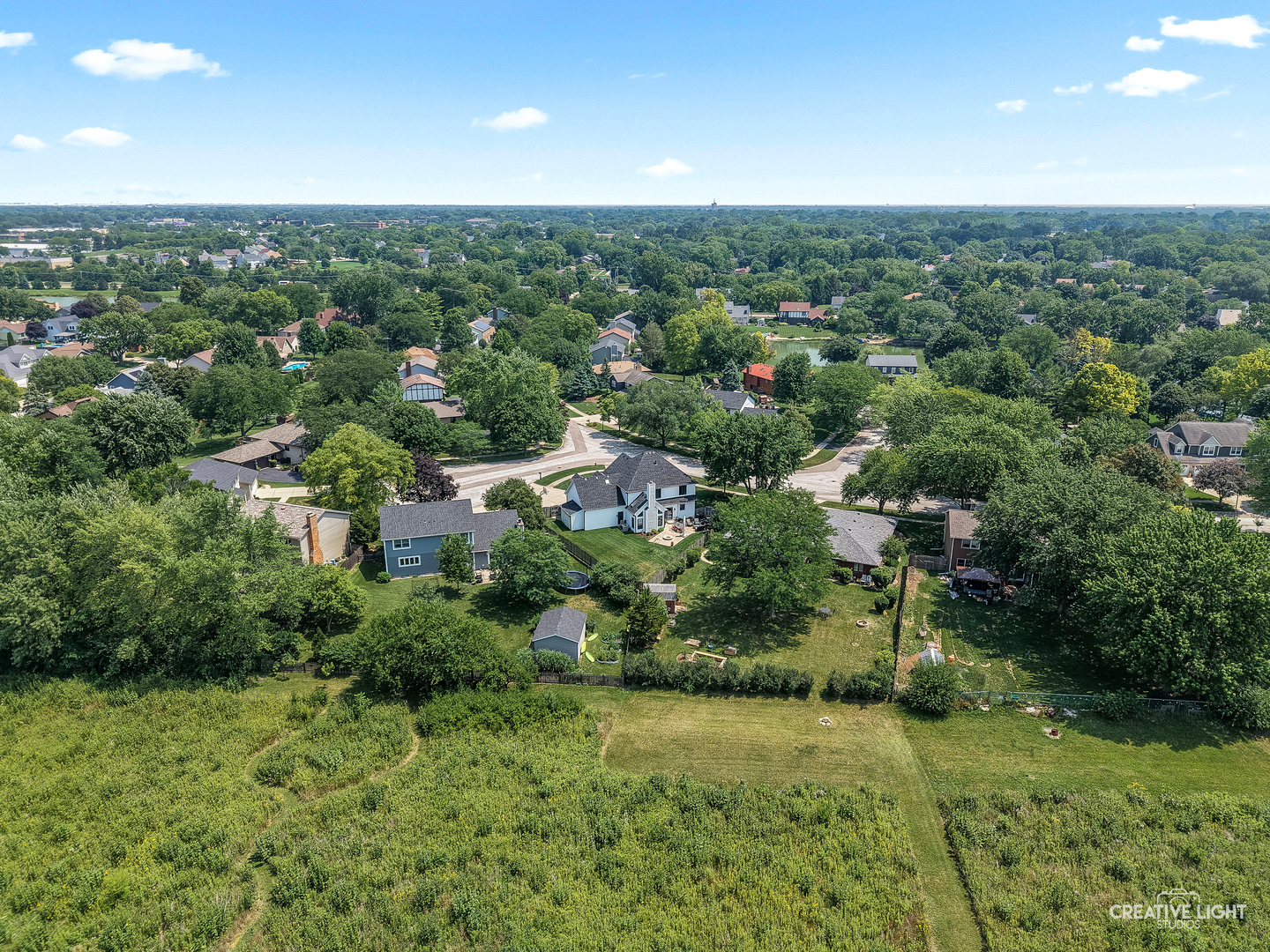2560 Surrey Court Aurora, IL 60506 - Photo 37 of 40 Gallery Image 37