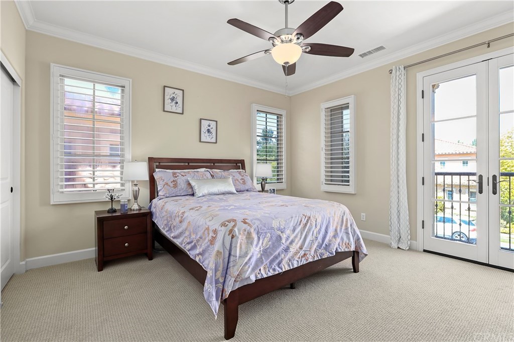 66 Como Irvine, CA 92618 - Photo 21 of 38