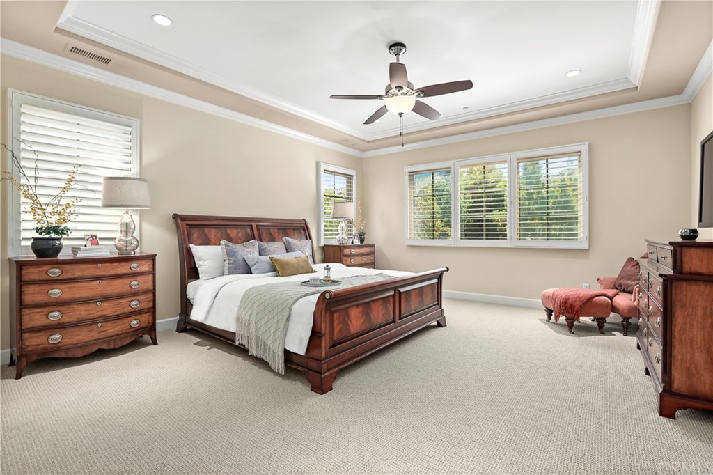 66 Como Irvine, CA 92618 - Photo 23 of 38