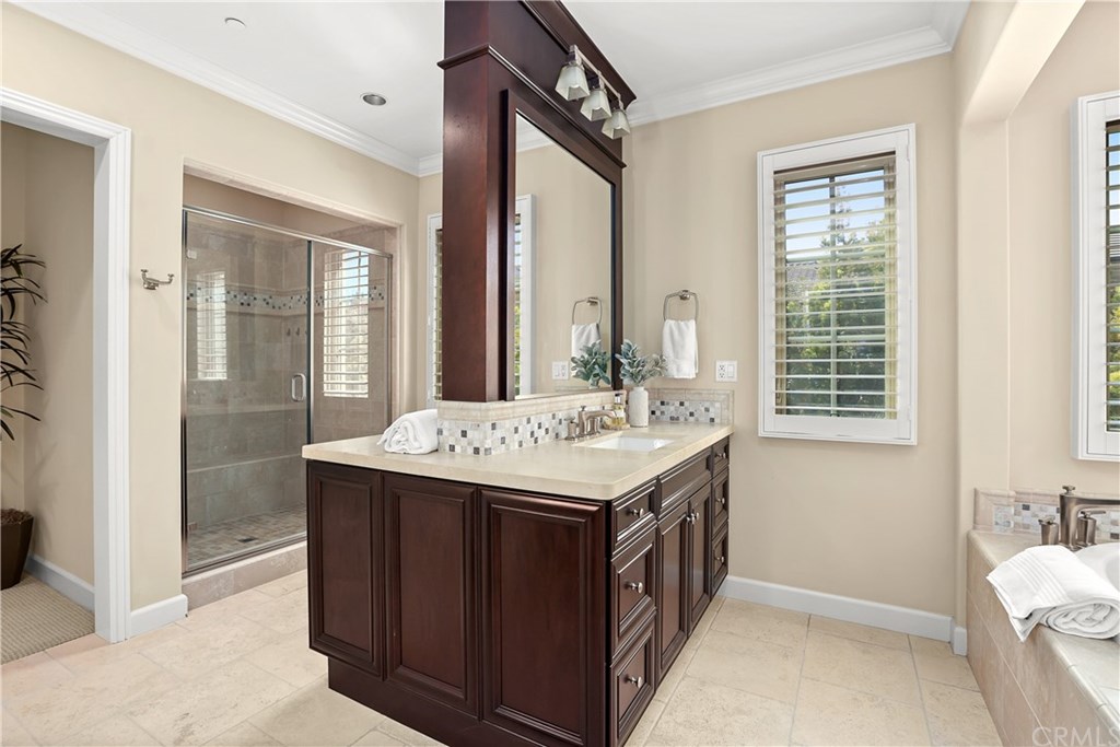 66 Como Irvine, CA 92618 - Photo 25 of 38