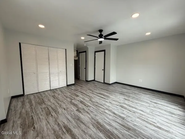 $1,400 | Undisclosed Address, Amsterdam, NY 12010