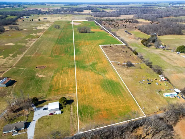 $513,625 | 1 Smith Road, Cedar Hill, TN 37032