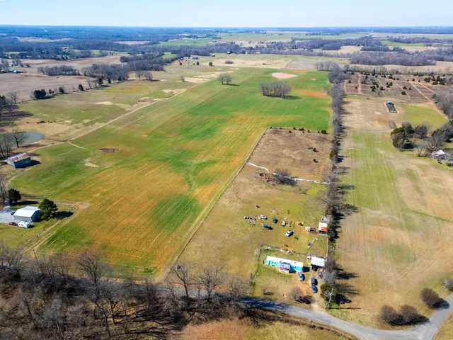 $513,625 | 1 Smith Road, Cedar Hill, TN 37032