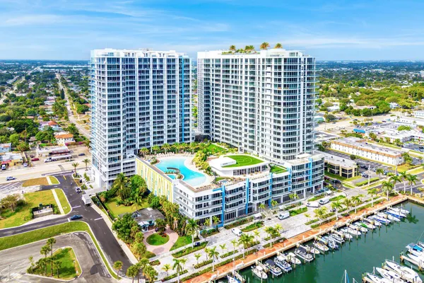$14,200 | 220 Lake Shore Drive, Unit 1006, Lake Park, FL 33403