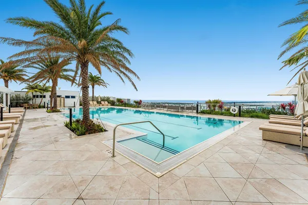 $14,200 | 220 Lake Shore Drive, Unit 1006, Lake Park, FL 33403