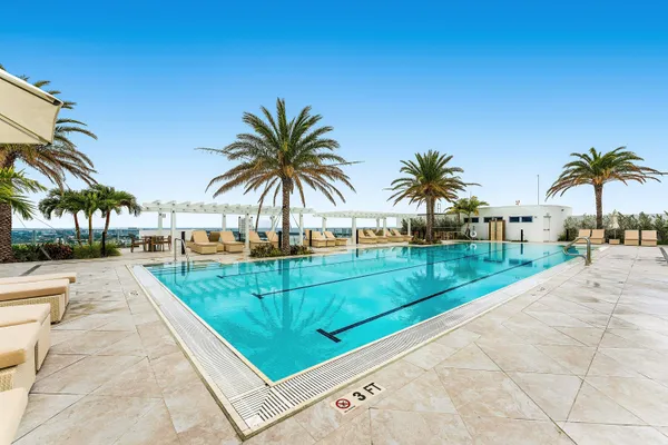 $14,200 | 220 Lake Shore Drive, Unit 1006, Lake Park, FL 33403